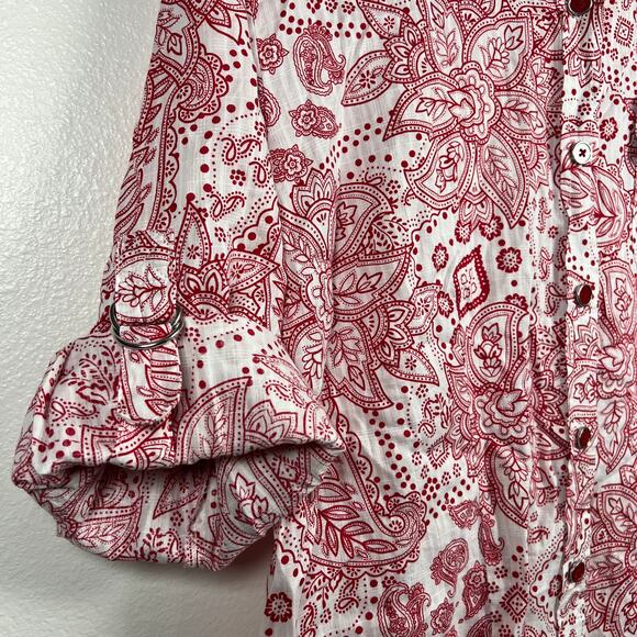 Karen Scott Petites Women's red and white paisley button-down blouse - Picture 3 of 12